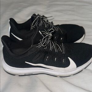 Nike Black and White Athletic Shoes
